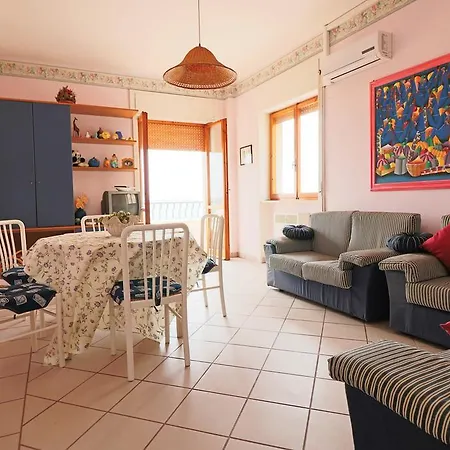Casa Vacanza Dante Alighieri 8 Holiday home Gallipoli