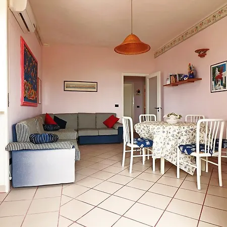 Casa Vacanza Dante Alighieri 8 Holiday home