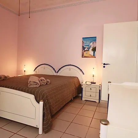 Casa Vacanza Dante Alighieri 8 * Gallipoli