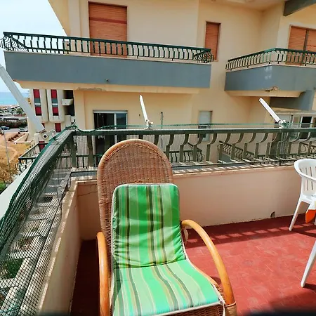 Holiday home Casa Vacanza Dante Alighieri 8 *